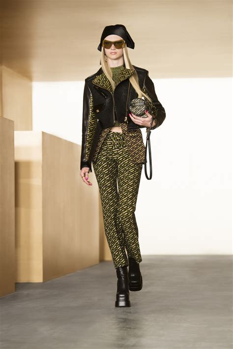 Versace rtw 2021